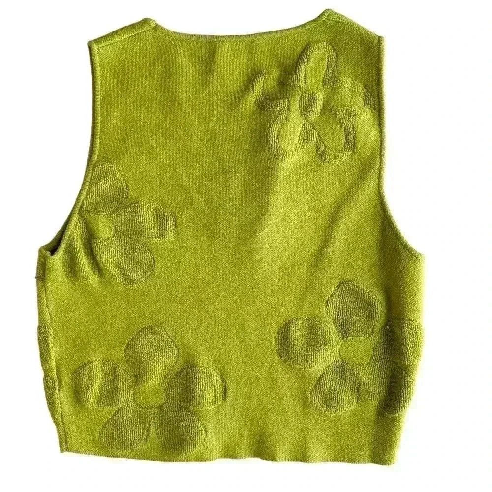 NWOT Le Lis Collection Women’s XS Green Flower Cropped Tank - Picture 2 of 5